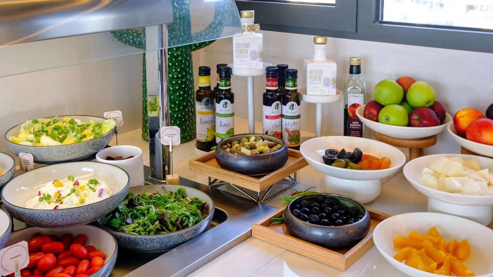 Mercure Larnaca City