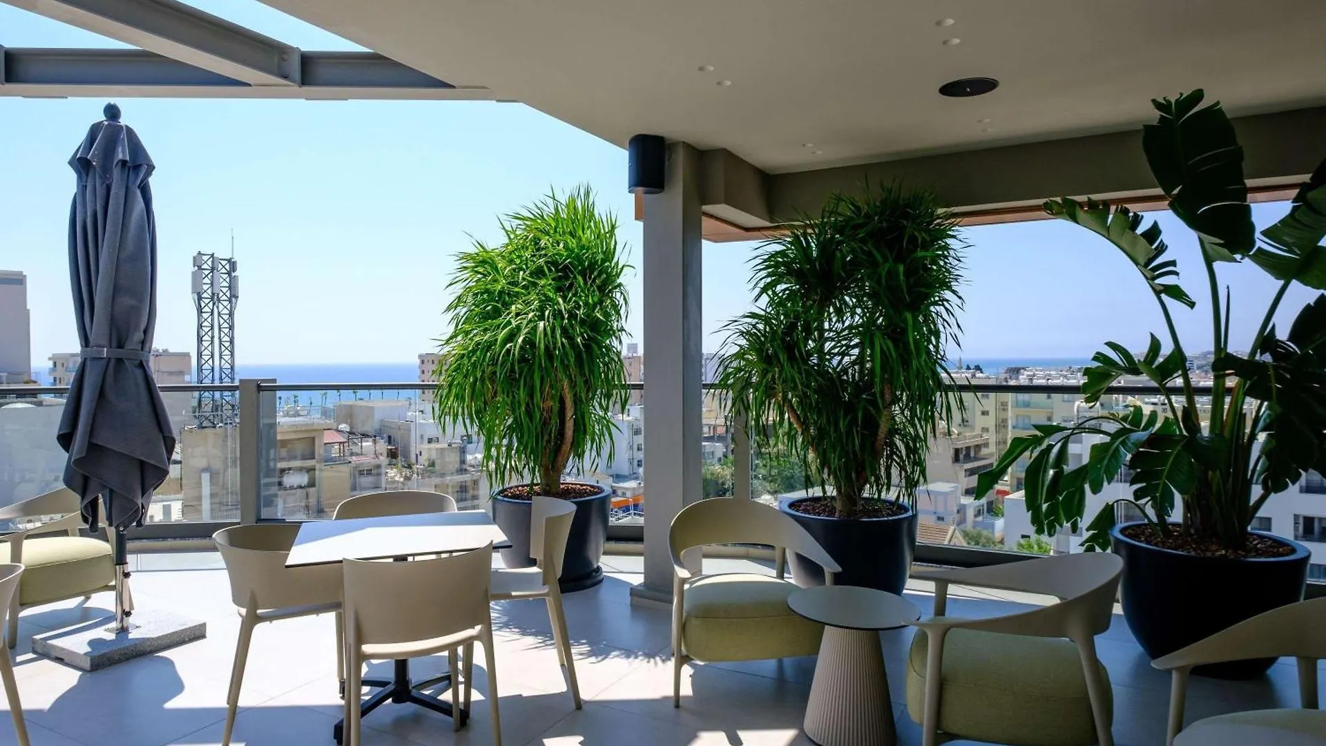 Mercure Larnaca City 3*,  Chipre