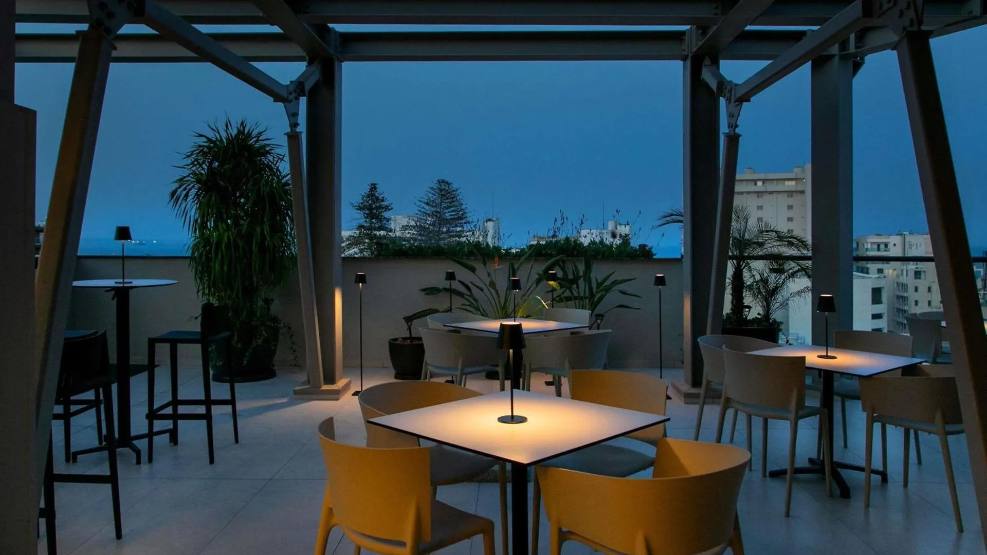 Mercure Larnaca City Hotel