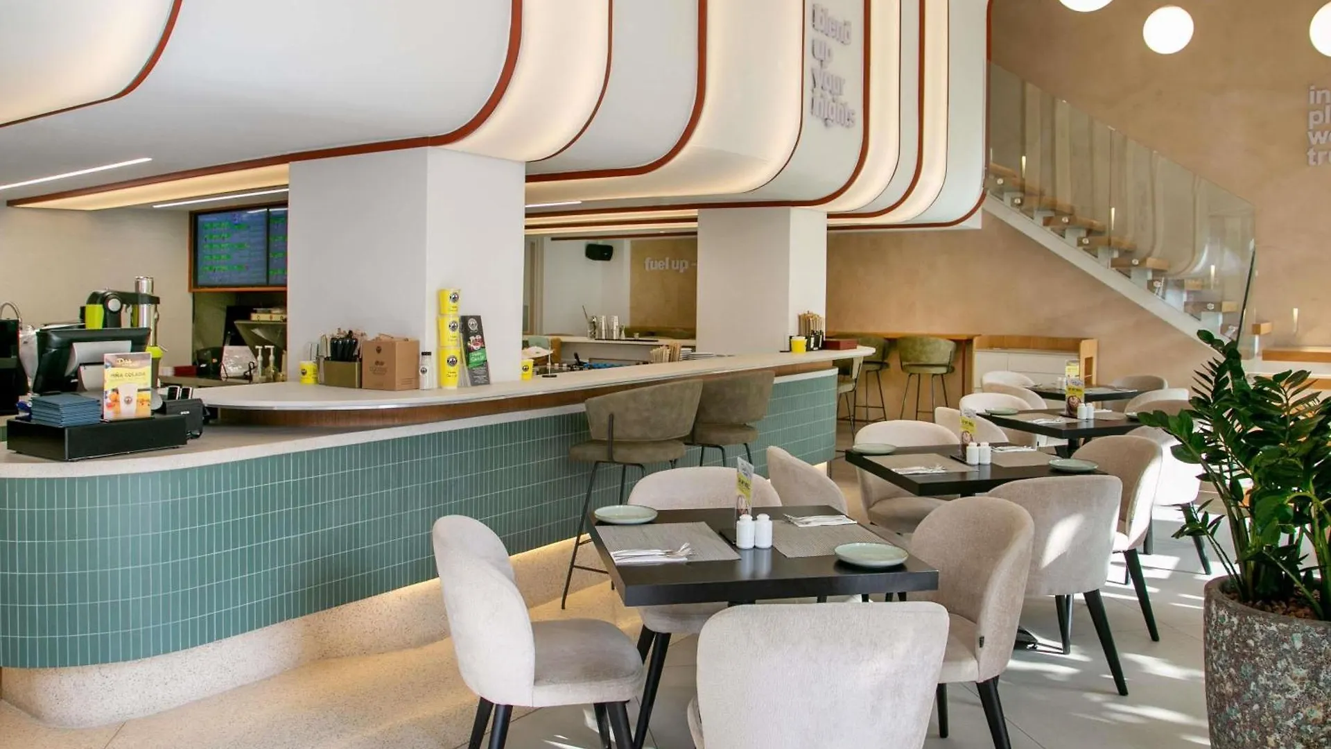 Mercure Larnaca City